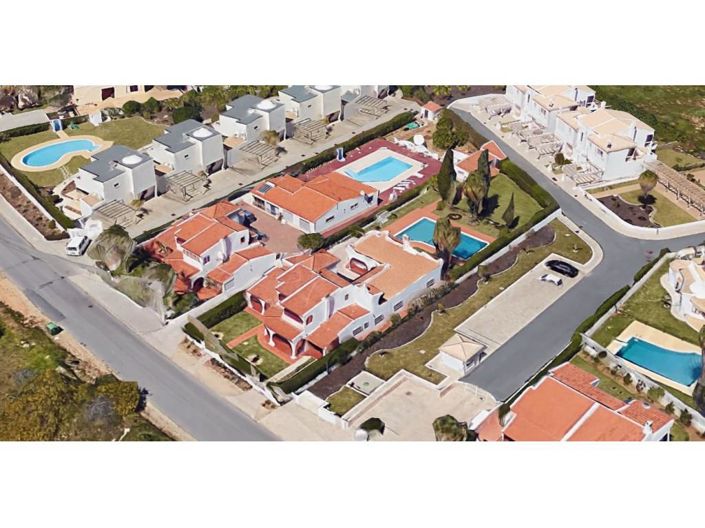 Image No.56-5 Bed House for sale