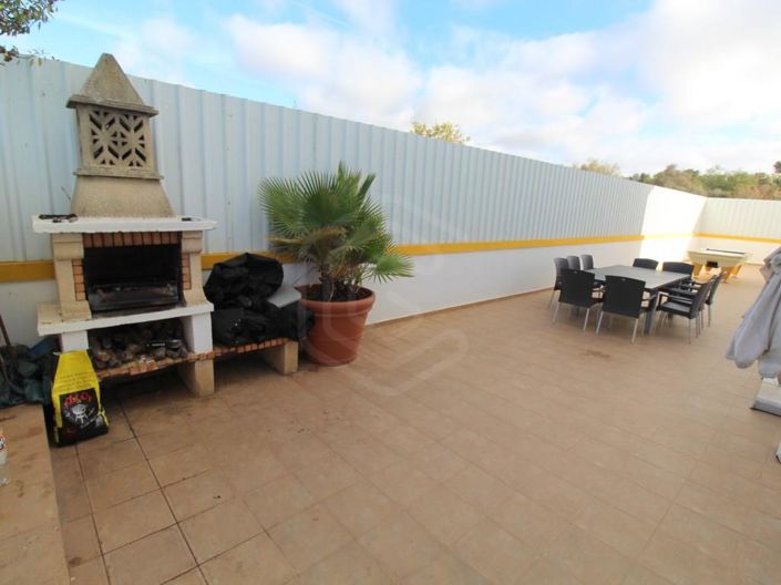 Image No.16-2 Bed House for sale