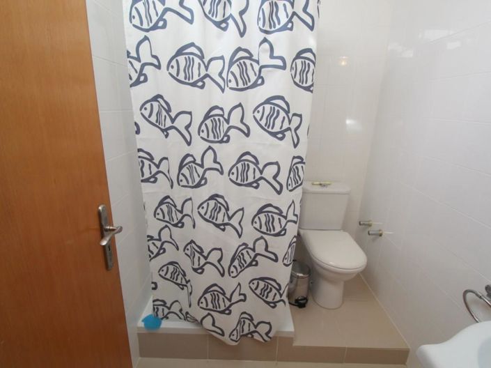 Image No.19-2 Bed House for sale