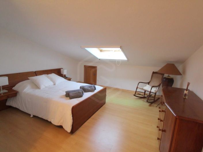 Image No.21-2 Bed House for sale