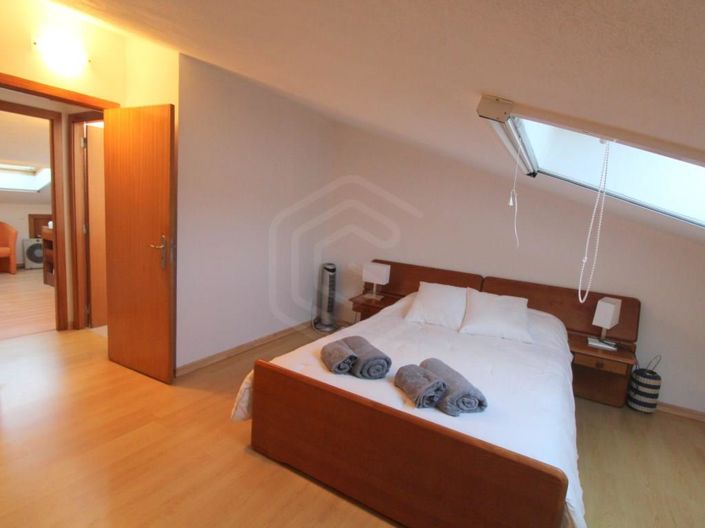 Image No.22-2 Bed House for sale