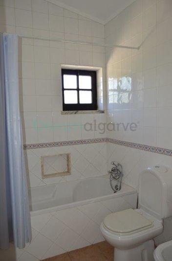 Image No.44-9 Bed House for sale