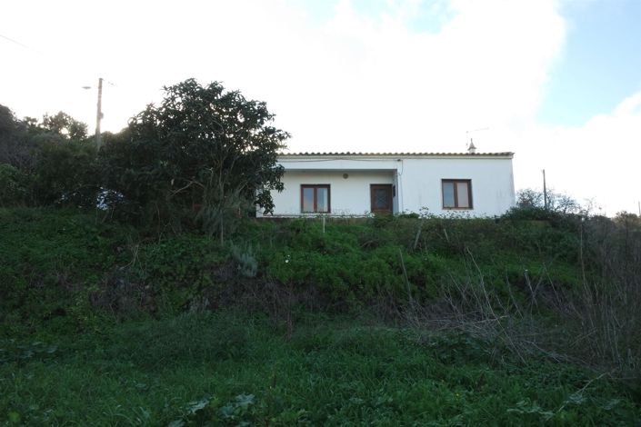 Image No.1-5 Bed House for sale