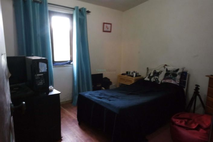 Image No.28-5 Bed House for sale