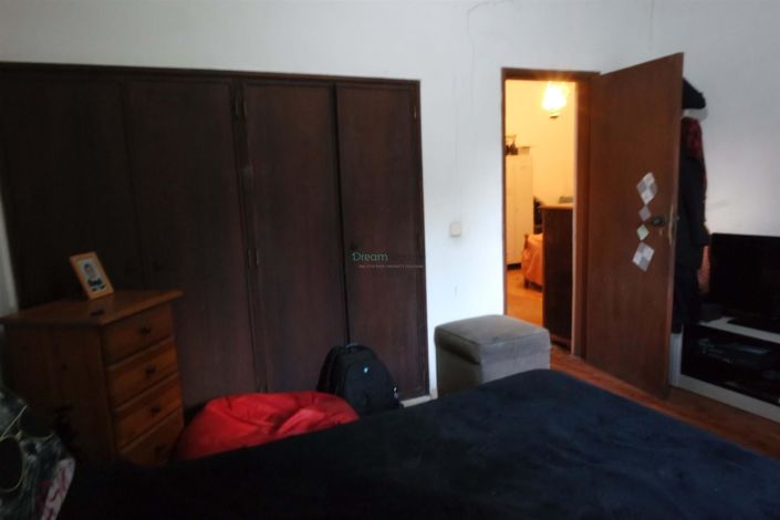 Image No.29-5 Bed House for sale