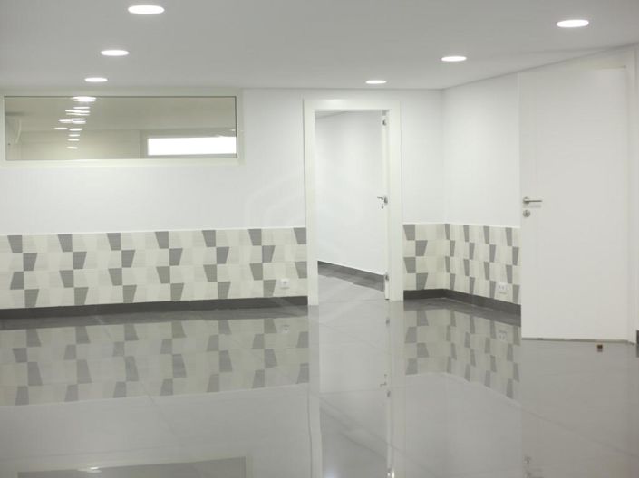 Image No.38-4 Bed House for sale