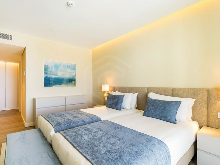 Image No.13-4 Bed Apartment for sale