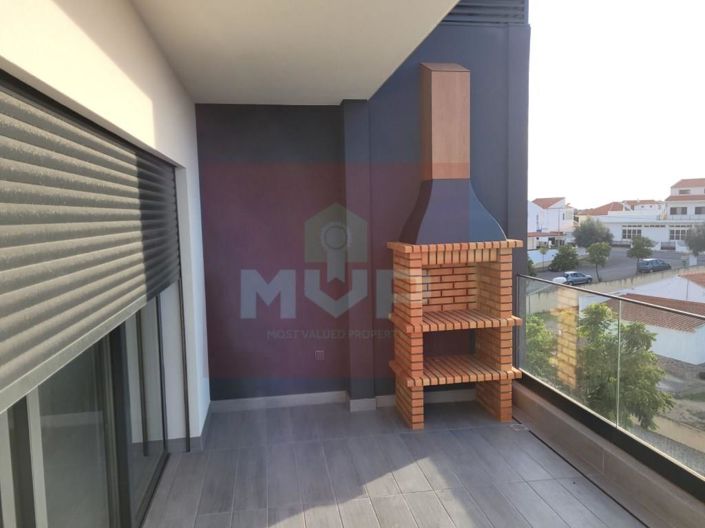 Image No.24-2 Bed Apartment for sale