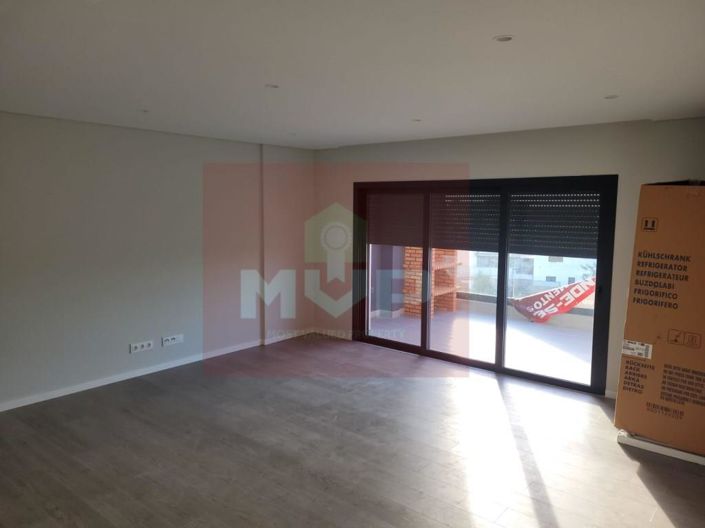 Image No.29-2 Bed Apartment for sale