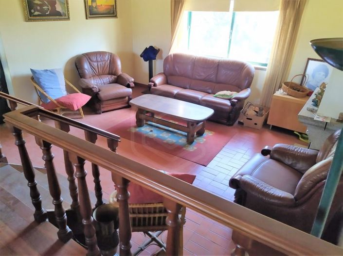 Image No.12-7 Bed House for sale