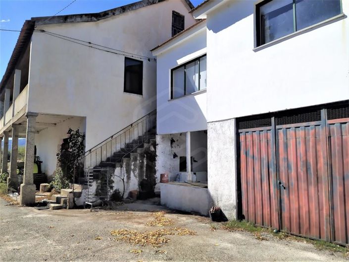 Image No.32-7 Bed House for sale