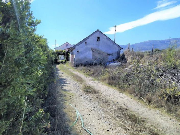 Image No.50-7 Bed House for sale