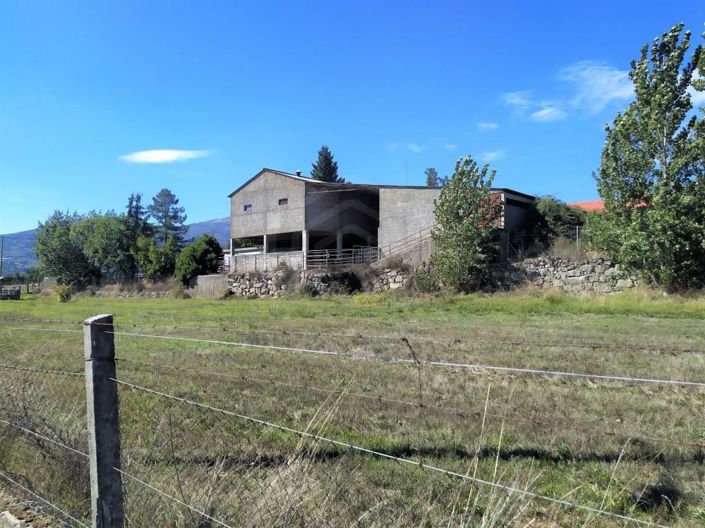 Image No.9-7 Bed House for sale