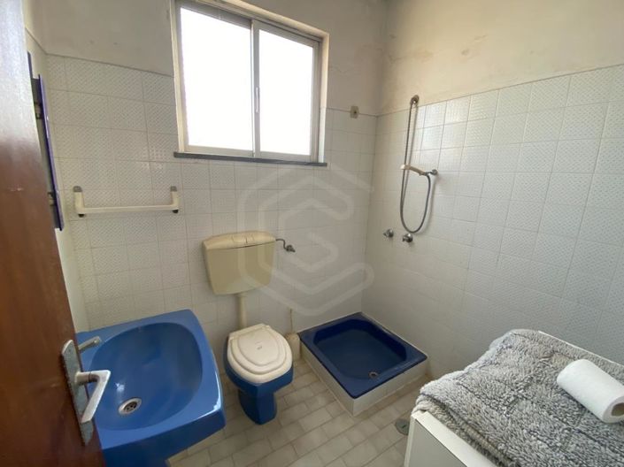 Image No.10-3 Bed House for sale