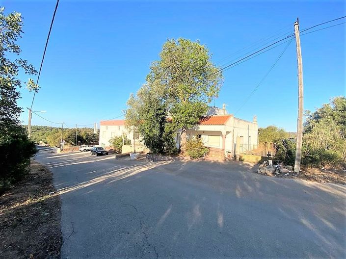 Image No.2-3 Bed House for sale