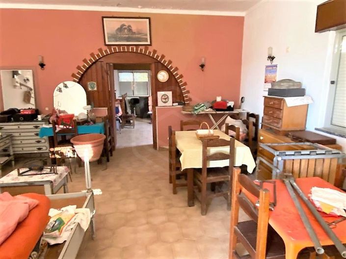 Image No.8-3 Bed House for sale