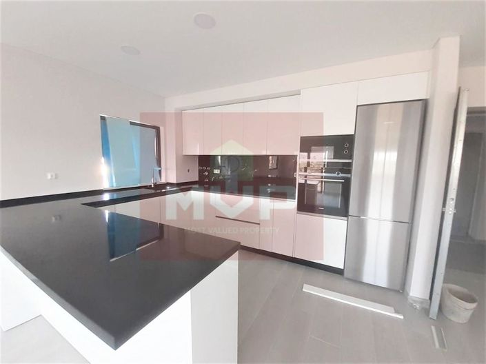 Image No.17-2 Bed Apartment for sale