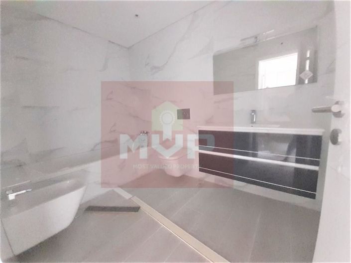 Image No.21-2 Bed Apartment for sale