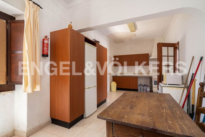 Image No.10-4 Bed House for sale