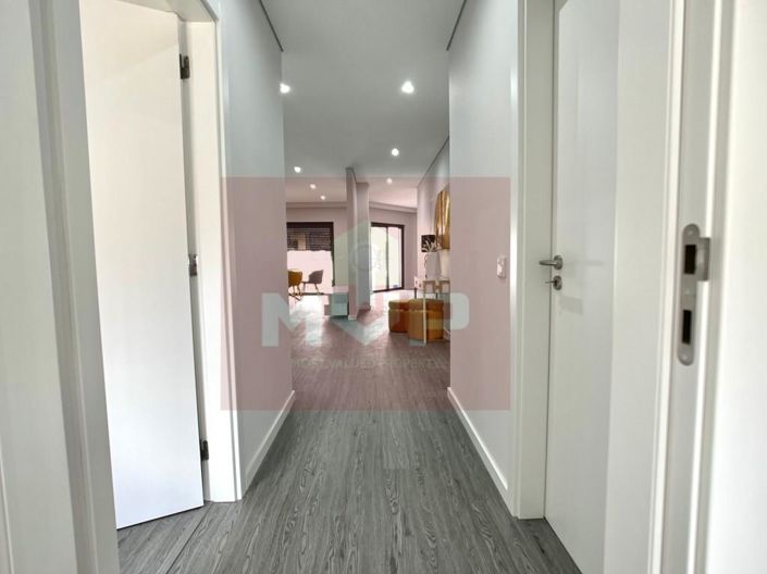 Image No.12-3 Bed Apartment for sale