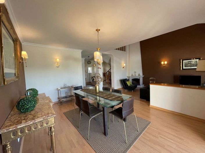 Image No.5-3 Bed House for sale