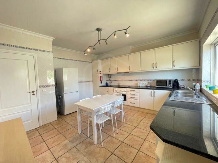 Image No.9-3 Bed House for sale