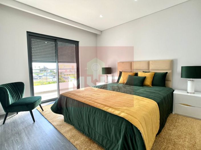 Image No.11-3 Bed Apartment for sale