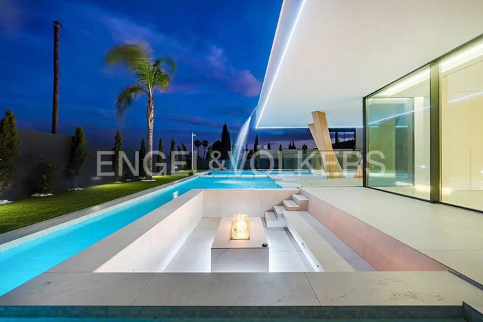 Image No.59-5 Bed House for sale