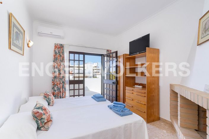 Image No.29-4 Bed House for sale