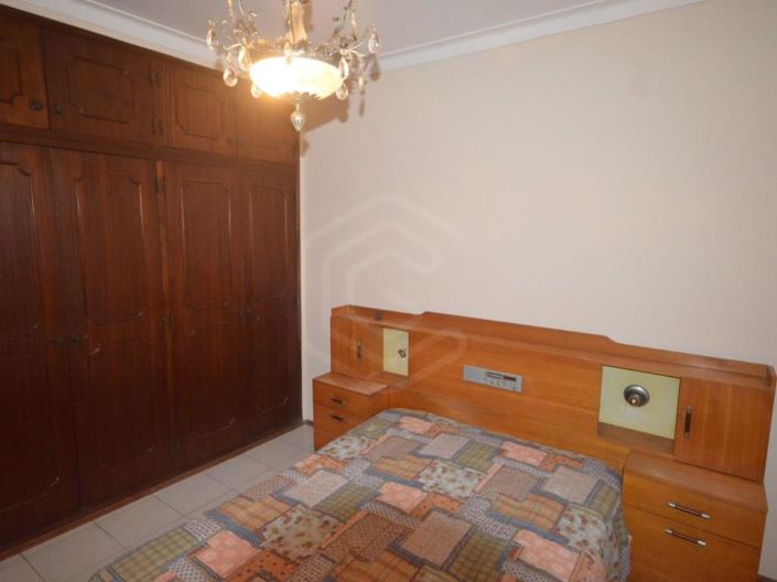 Image No.15-4 Bed House for sale