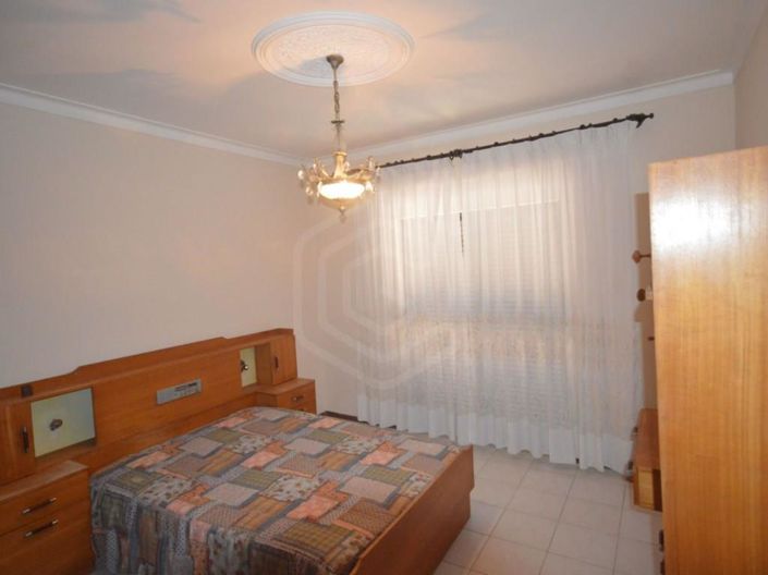 Image No.16-4 Bed House for sale