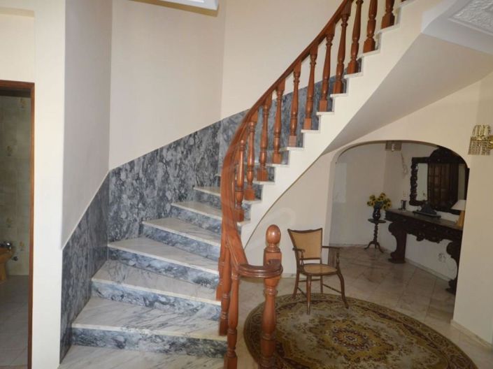 Image No.3-4 Bed House for sale