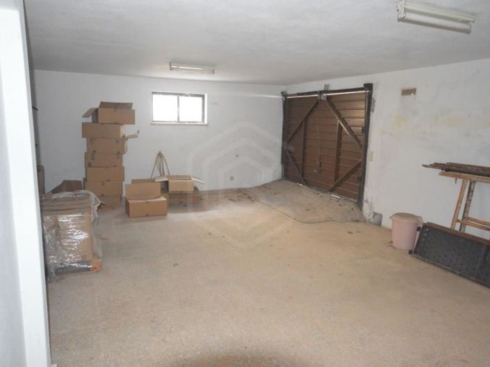 Image No.38-4 Bed House for sale