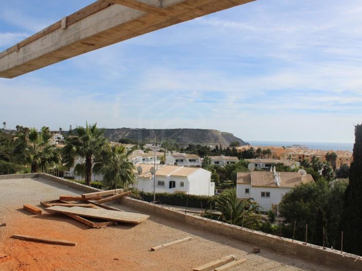 Image No.17-3 Bed House for sale