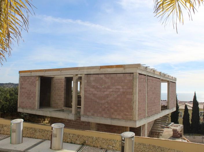 Image No.8-3 Bed House for sale