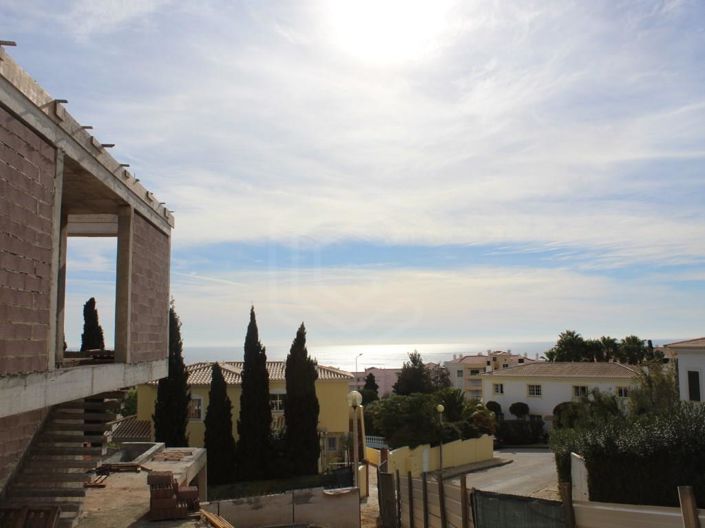 Image No.9-3 Bed House for sale