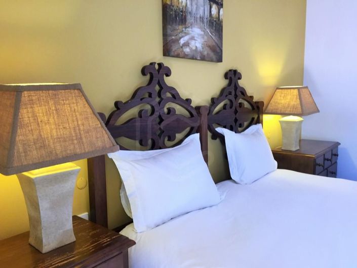 Image No.14-4 Bed House for sale