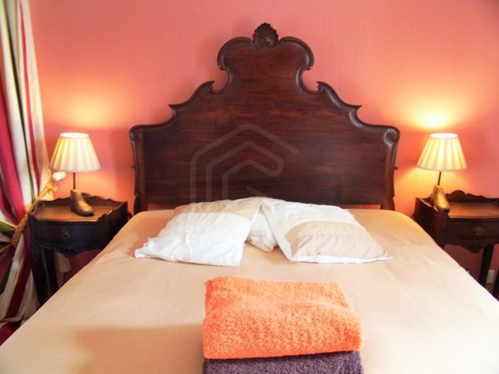 Image No.15-4 Bed House for sale