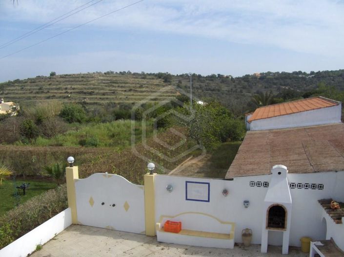 Image No.10-4 Bed House for sale