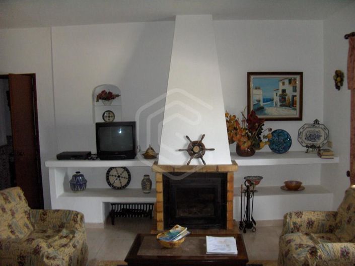 Image No.13-4 Bed House for sale