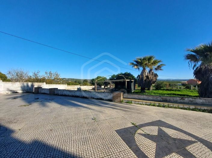 Image No.9-4 Bed House for sale