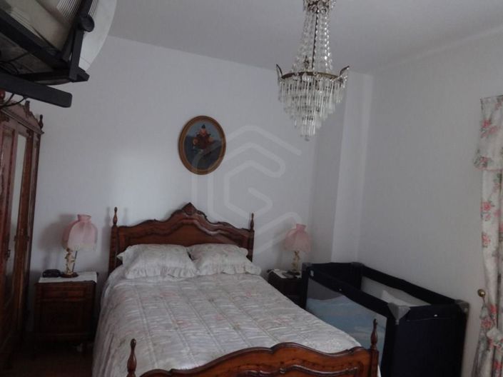 Image No.13-5 Bed House for sale