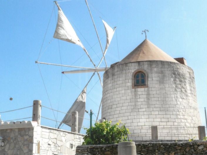 Image No.11-3 Bed House for sale