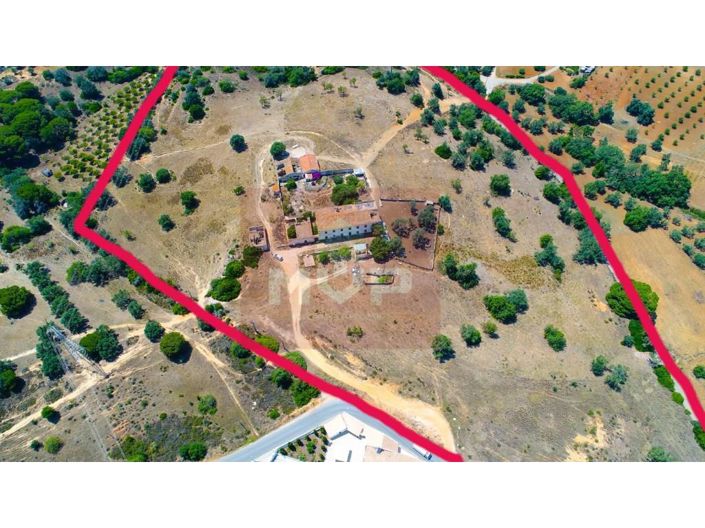 Image No.5-13 Bed House for sale