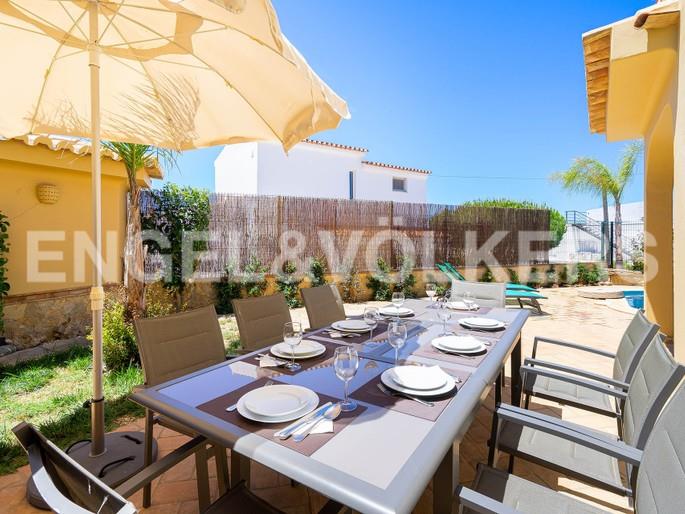 Image No.11-4 Bed House for sale