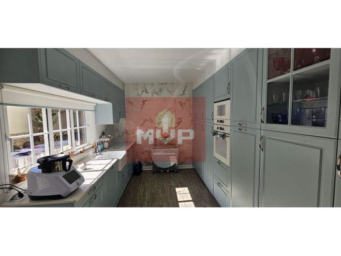 Image No.13-3 Bed House for sale