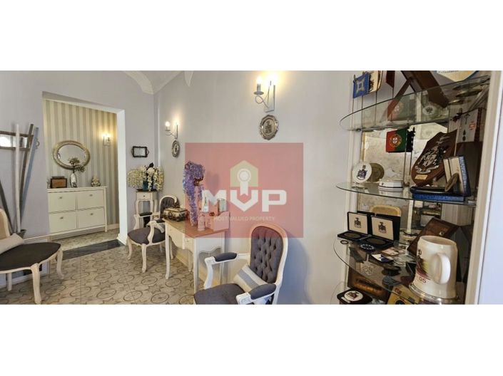 Image No.19-3 Bed House for sale