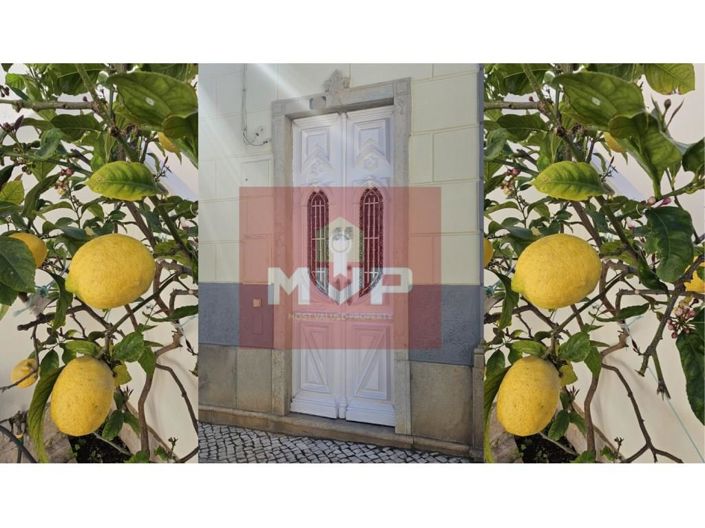 Image No.2-3 Bed House for sale