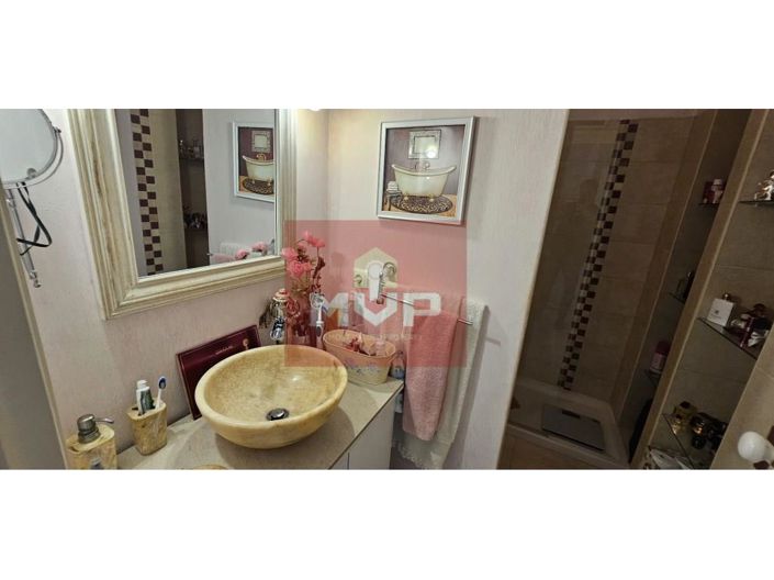 Image No.29-3 Bed House for sale