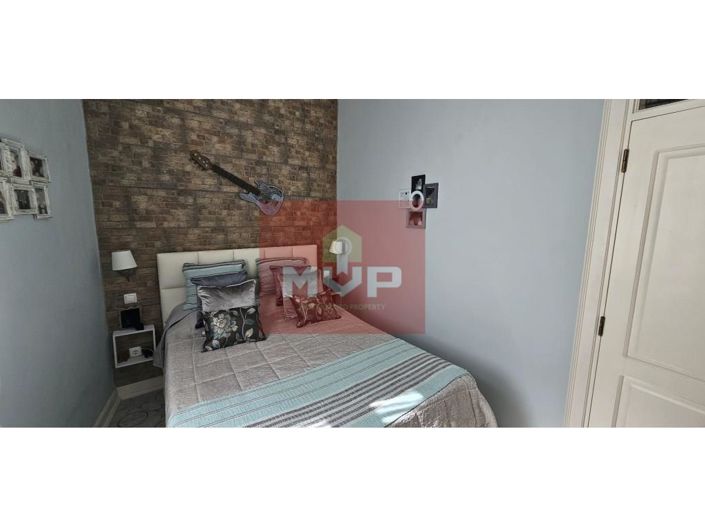 Image No.32-3 Bed House for sale